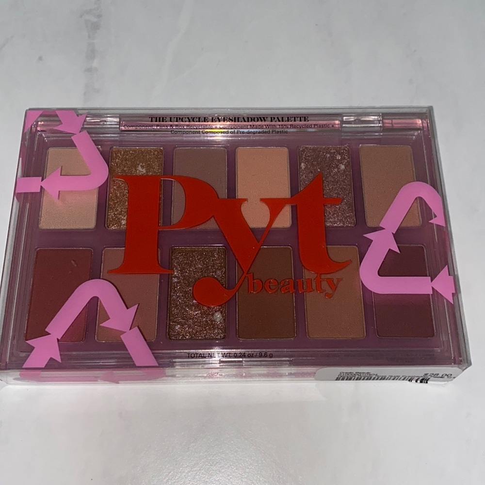 Pyt beauty The Upcycle Eyeshadow Palette